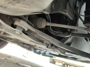 Foto de EJE DELANTERO / CUNA MOTOR RENAULT CLIO III 1.5 dCi Diesel FAP (75 CV / 55 KW)