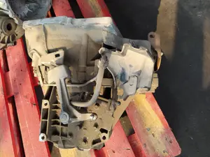 Foto de CAJA CAMBIOS FORD FOCUS SPORTBREAK (CAP) referencia 6M5R7002YC