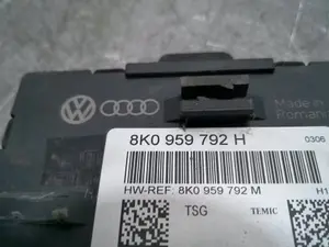 Foto de MODULO ELECTRONICO AUDI A4 AVANT (8E) 2.5 V6 24V TDI (180 CV / 132 KW) referencia 8K0959792H foto 5