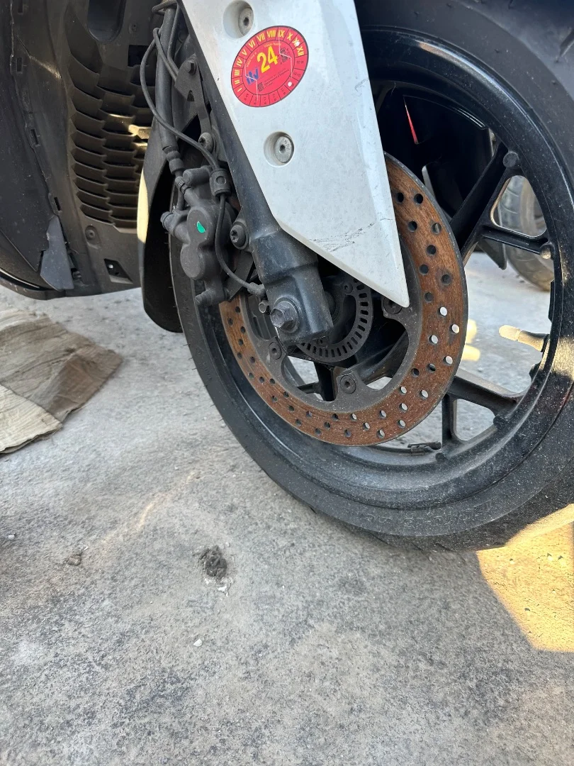 Foto de DISCO FRENO DELANTERO YAMAHA X-MAX 300 292 cm3 - 20.6 kW (0 CV / 0 KW)