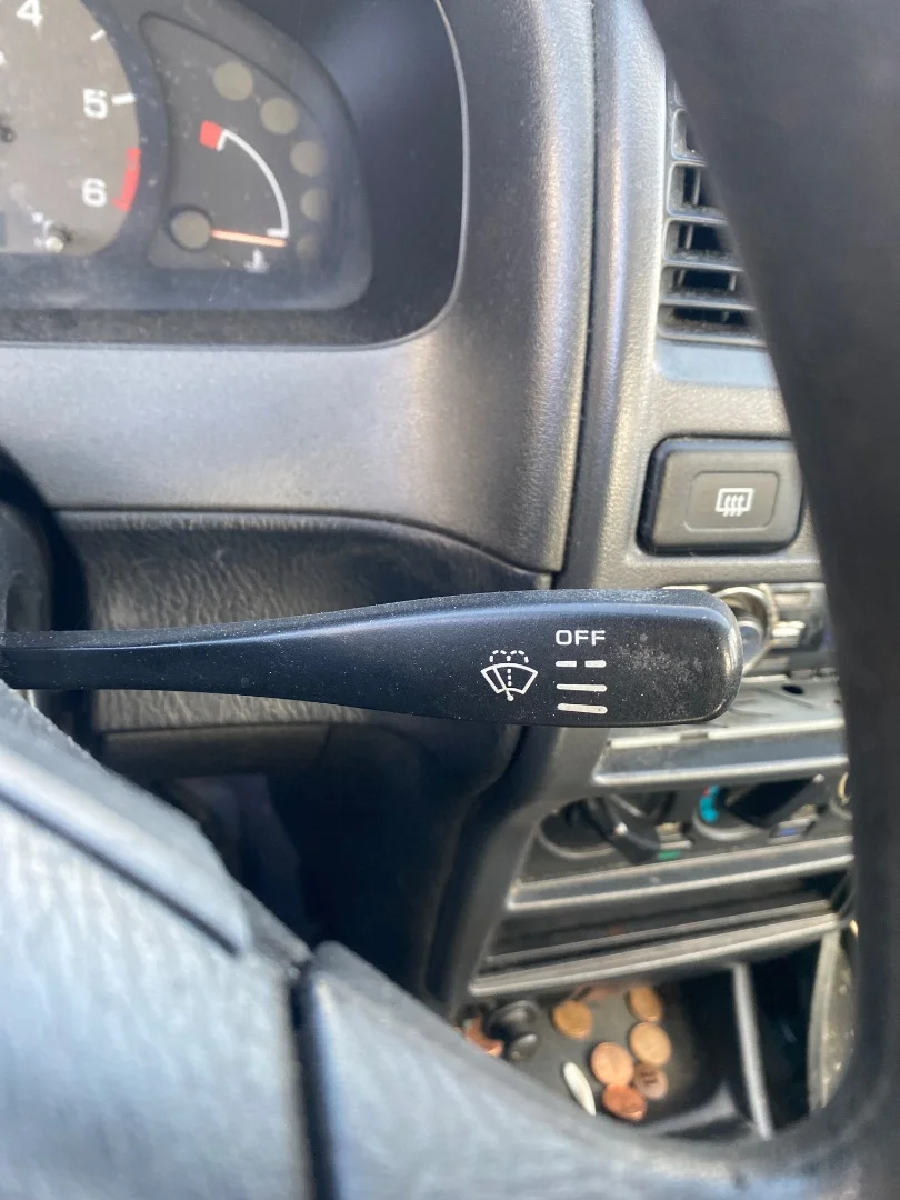 Foto de MANDO LIMPIA NISSAN ALMERA (N15) 2.0 Diesel (75 CV / 55 KW)