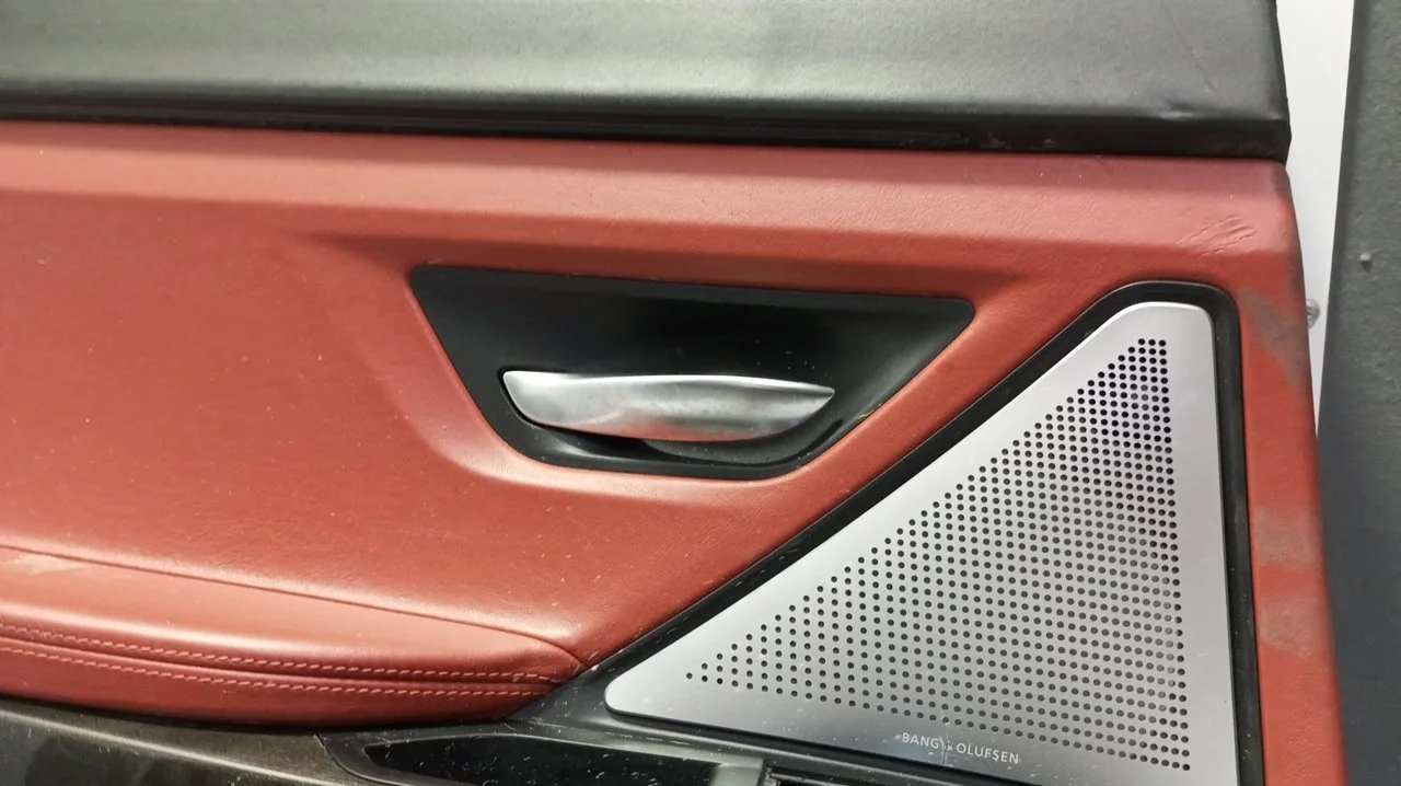 Foto de MANETA INTERIOR TRASERA IZQUIERDA BMW SERIE M6 GRAN COUPE (F06) 4.4 V8 32V (560 CV / 412 KW) referencia 51417240411