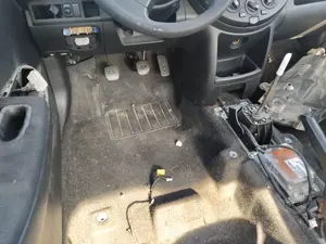 Foto de PEDAL FRENO NISSAN NOTE (E11E) 1.4 CAT (88 CV / 65 KW)