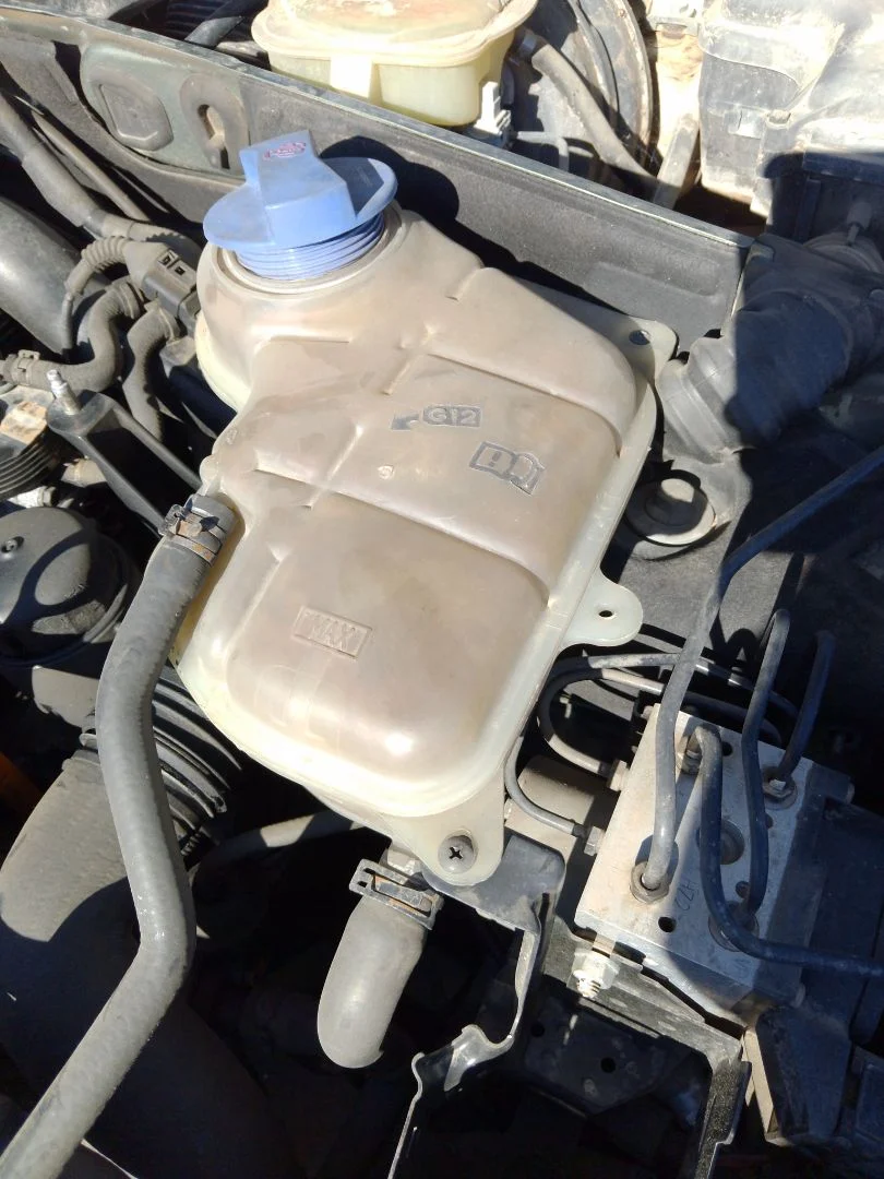 Foto de DEPOSITO EXPANSION VOLKSWAGEN PASSAT BERLINA (3B3) 1.9 TDI (131 CV / 96 KW)