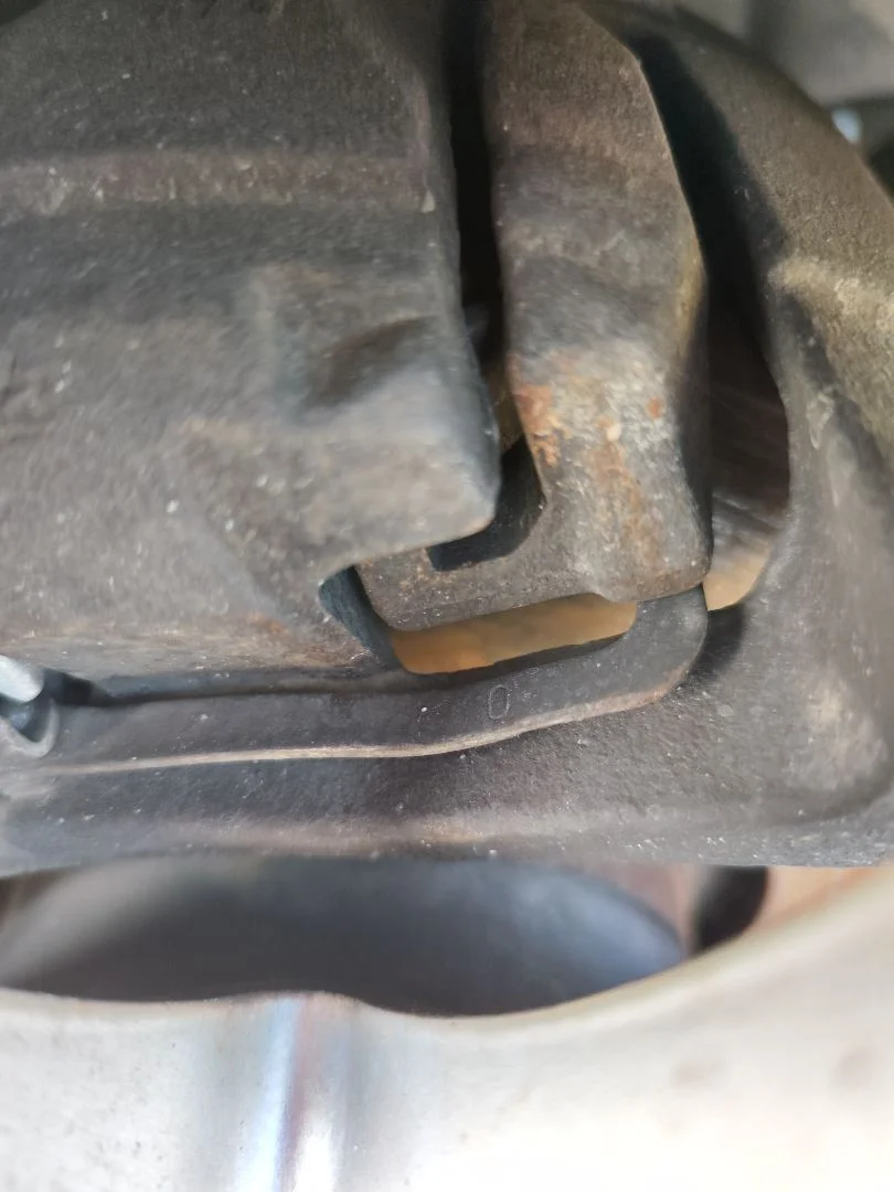 Foto de PINZA DE FRENO DELANTERA DERECHA AUDI A4 AVANT (8E) 3.0 V6 24V TDI (233 CV / 171 KW)