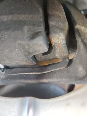 Foto de PINZA DE FRENO DELANTERA DERECHA AUDI A4 AVANT (8E) 3.0 V6 24V TDI (233 CV / 171 KW)