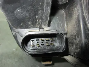 Foto de FARO IZQUIERDO FORD FOCUS C-MAX (CAP)(2003) 1.6 TDCi CAT (109 CV / 80 KW) referencia 4311158L foto 3