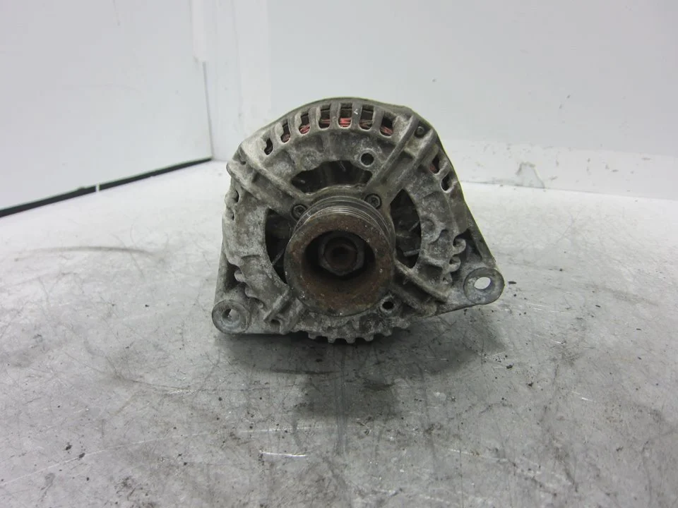 Foto de ALTERNADOR MERCEDES-BENZ CLASE C (BM 203) BERLINA referencia 0124515045