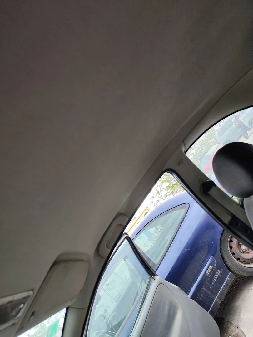 Foto de TECHO INTERIOR OPEL CORSA C 1.2 16V CAT (Z 12 XEP / LB4) (80 CV / 59 KW)