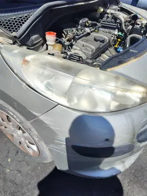 Foto de FARO DERECHO PEUGEOT 207 1.4 (73 CV / 54 KW) referencia 620695 foto 3
