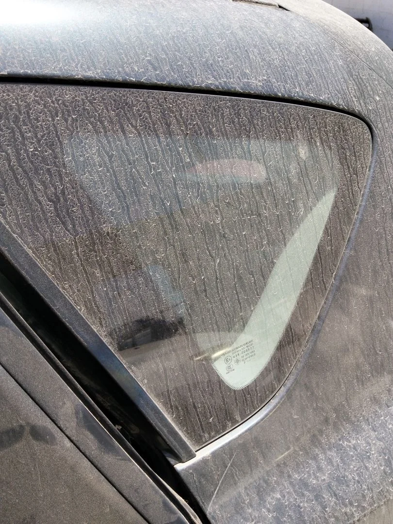 Foto de LUNA CUSTODIA TRASERA IZQUIERDA MAZDA 3 BERLINA (BK) 1.6 16V CAT (105 CV / 77 KW)