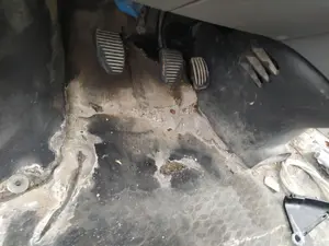 Foto de PEDAL FRENO PEUGEOT EXPERT FURGÓN COMFORT (1995) 2.0 HDi (109 CV / 80 KW)