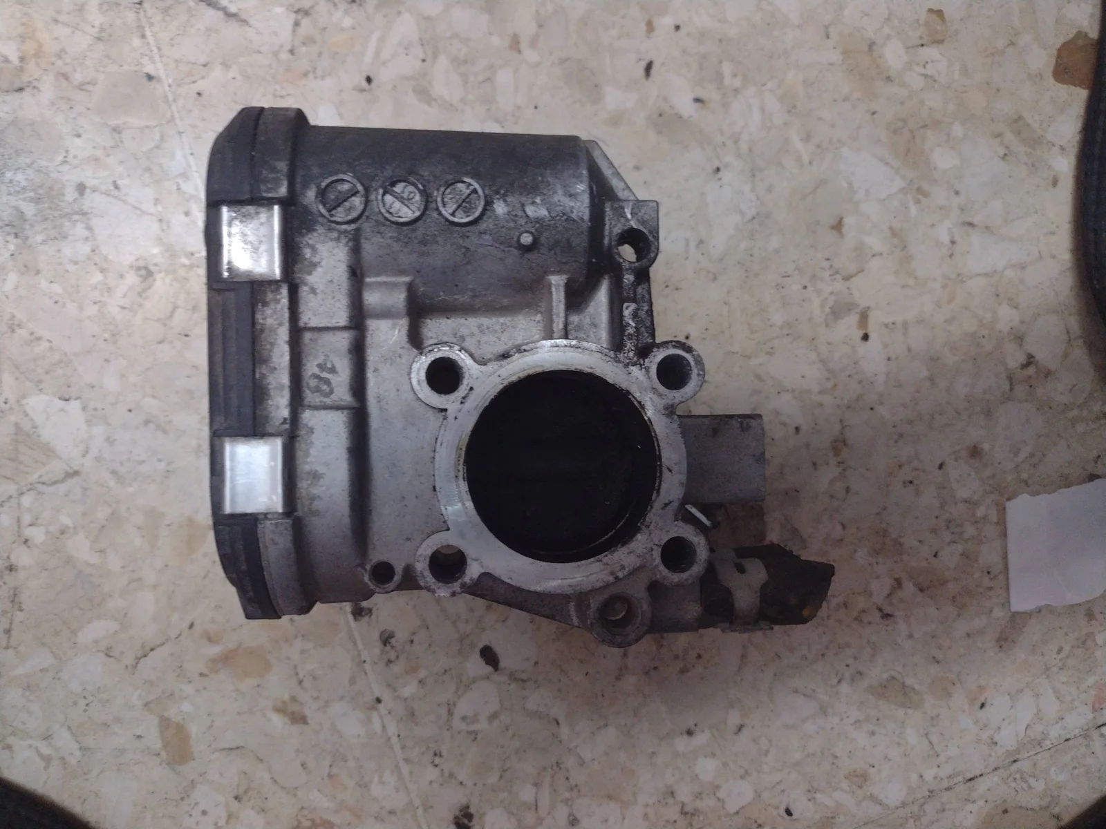 Foto de CAJA MARIPOSA OPEL CORSA C referencia 9157512
