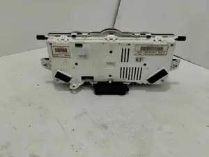 Foto de CUADRO INSTRUMENTOS LAND ROVER FREELANDER (LN) 2.0 Td4 CAT (112 CV / 82 KW) referencia LR0018001 foto 7