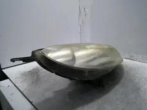 Foto de FARO DERECHO PEUGEOT 407 2.0 16V HDi FAP CAT (RHR / DW10BTED4) (136 CV / 100 KW) referencia 0301213272 foto 4