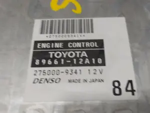 Foto de CENTRALITA MOTOR UCE TOYOTA COROLLA (E12) 1.6 16V (110 CV / 81 KW) referencia 8966112A10 foto 4