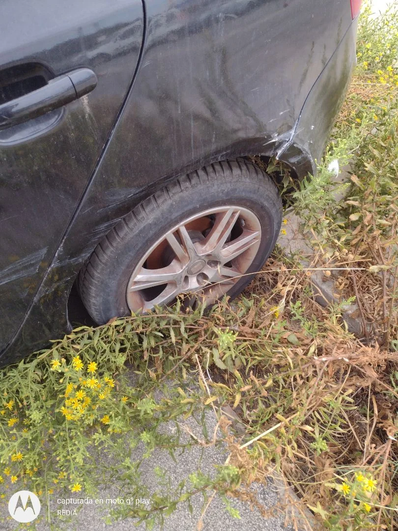 Foto de MANGUETA TRASERA IZQUIERDA SEAT IBIZA BERLINA (6J5) 1.4 16V (86 CV / 63 KW)