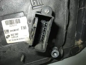 Foto de RETROVISOR DERECHO OPEL VECTRA C BERLINA 2.0 DTI (101 CV / 74 KW) referencia 352128 foto 4