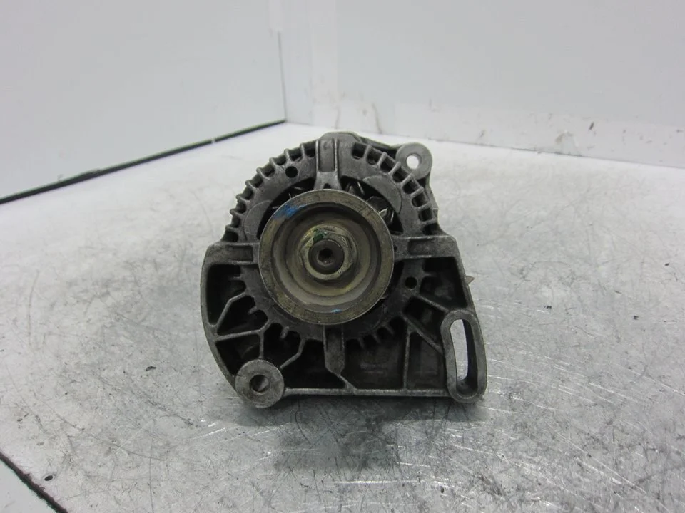 Foto de ALTERNADOR FIAT II PUNTO (188) BERLINA 1.2 CAT (60 CV / 44 KW) referencia 46530060