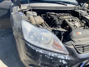 Foto de FARO DERECHO FORD FOCUS SPORTBREAK (CB4)