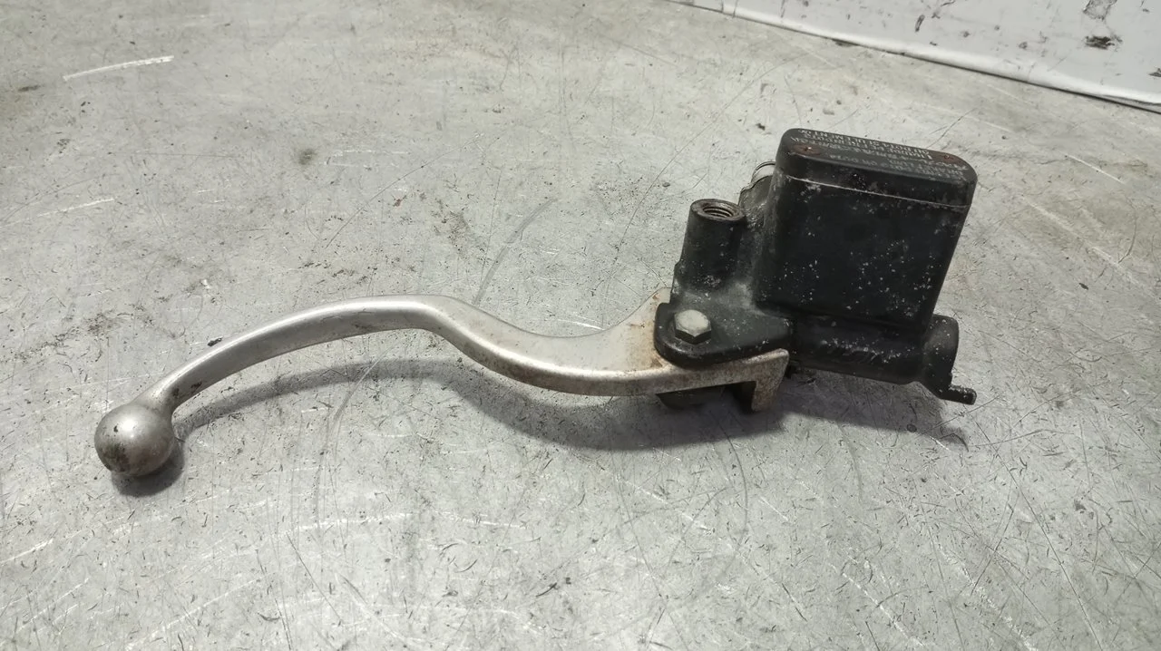 Foto de BOMBA FRENO DELANTERA HONDA PCX 125 125 cm3 - 8.6 kW (0 CV / 0 KW) referencia 45510K35V01
