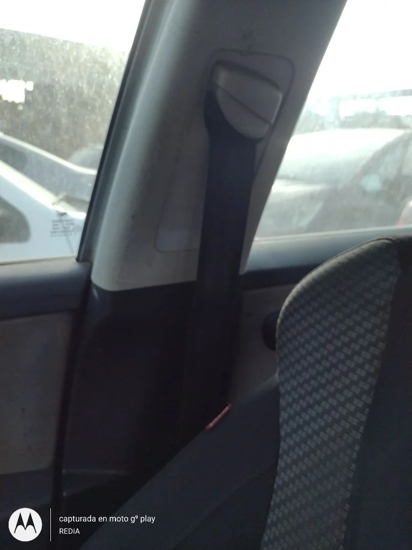 Foto de CINTURON SEGURIDAD DELANTERO DERECHO SEAT LEON (1P1) 1.9 TDI (105 CV / 77 KW) referencia 1P0857706A FKZ