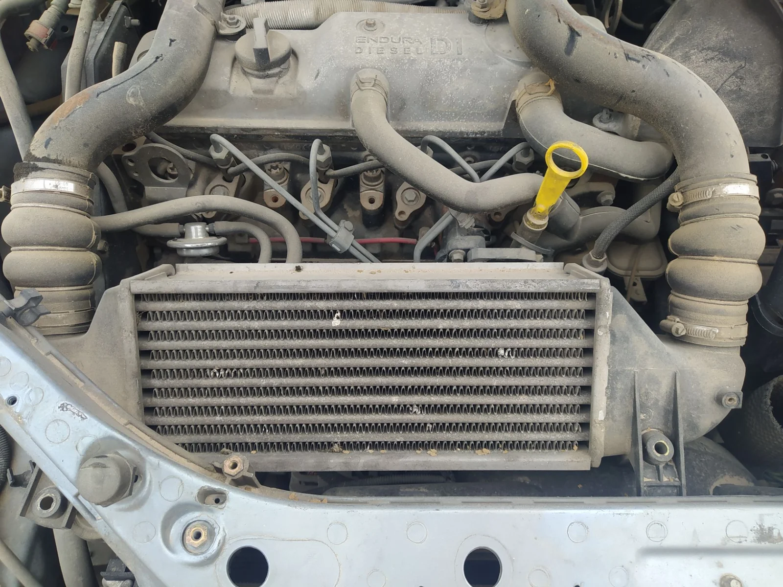 Foto de RADIADOR AGUA FORD FOCUS BERLINA (CAK) 1.8 TDDI Turbodiesel CAT (90 CV / 66 KW) referencia 1671970