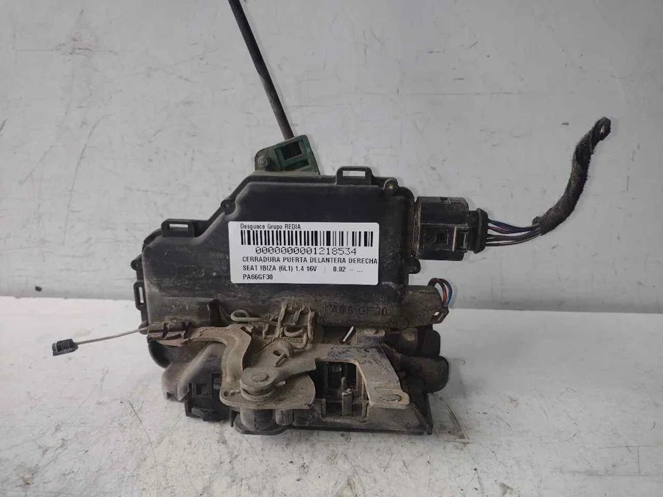 Foto de CERRADURA PUERTA DELANTERA DERECHA SEAT IBIZA (6L1) referencia PA66GF30