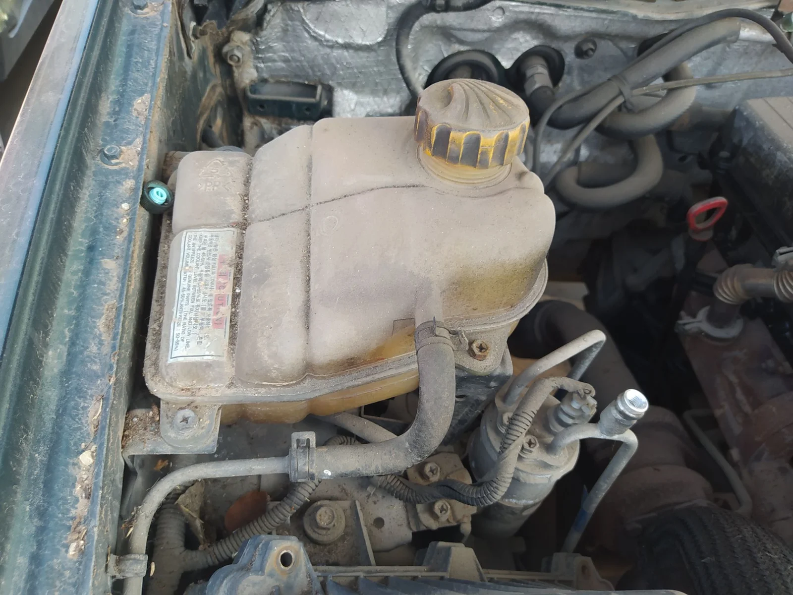 Foto de TUBOS AIRE ACONDICIONADO SSANGYONG MUSSO 2.9 Turbodiesel CAT (120 CV / 88 KW)
