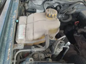 Foto de TUBOS AIRE ACONDICIONADO SSANGYONG MUSSO 2.9 Turbodiesel CAT (120 CV / 88 KW)