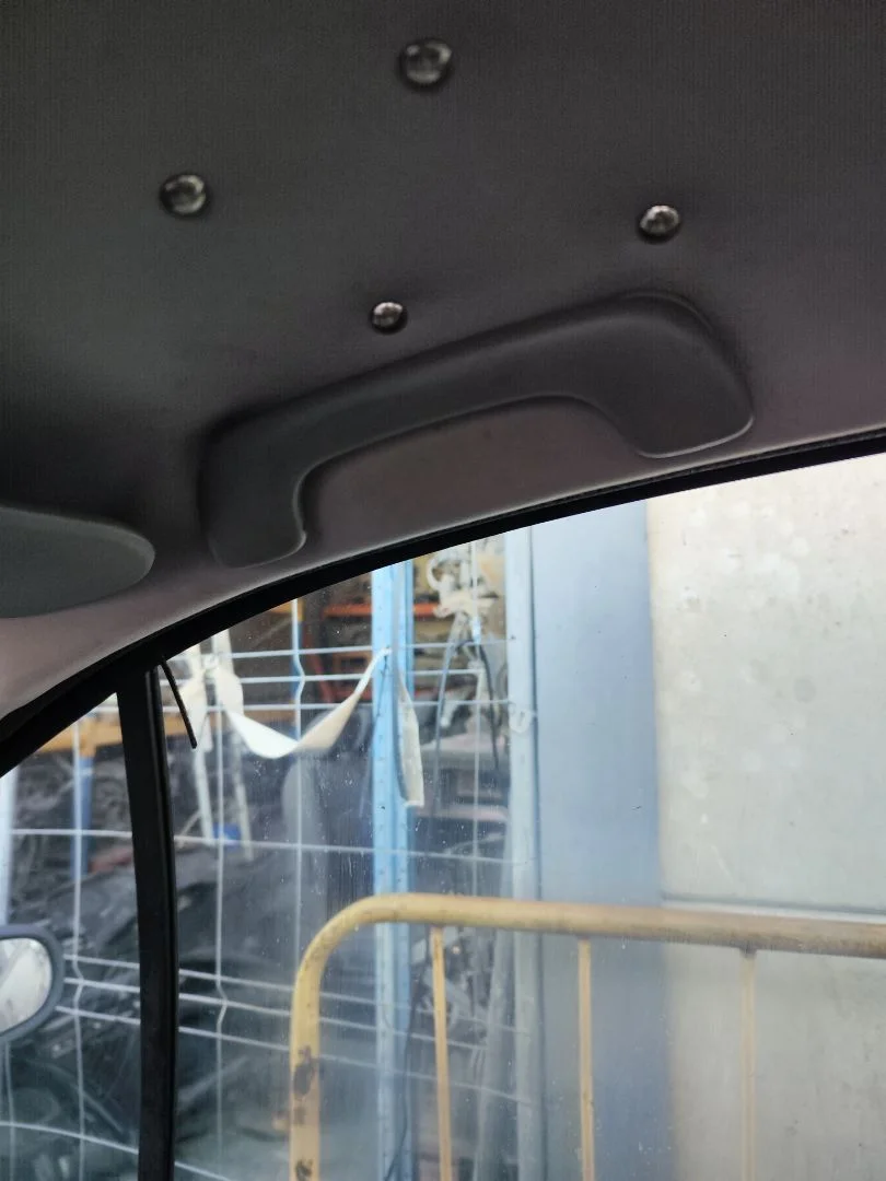 Foto de ASIDERO TECHO DELANTERO DERECHO RENAULT SCENIC I (JA...) 1.9 dCi Diesel CAT (102 CV / 75 KW) referencia 7700835172