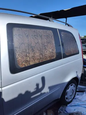 Foto de LUNA CUSTODIA TRASERA IZQUIERDA MERCEDES-BENZ VANEO (BM 414) COMPACT VAN 1.7 CDI Diesel CAT (75 CV / 55 KW)