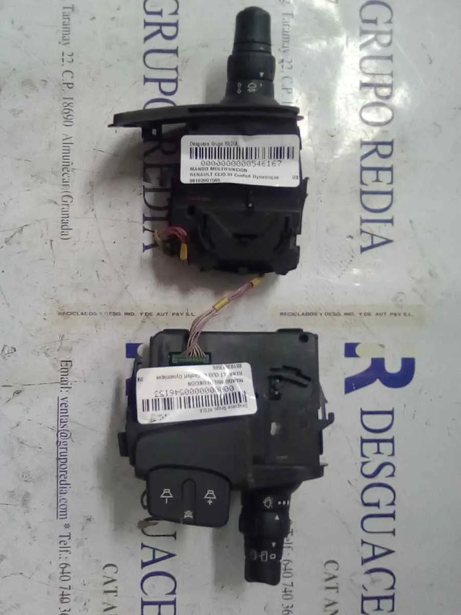 Foto de MANDO MULTIFUNCION RENAULT CLIO III 1.5 dCi Diesel CAT (86 CV / 63 KW) referencia 88103003506