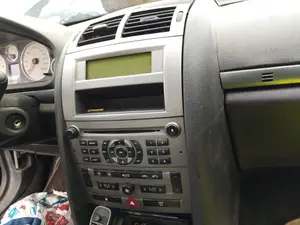 Foto de SISTEMA AUDIO / RADIO CD PEUGEOT 407 2.0 16V HDi FAP CAT (RHR / DW10BTED4) (136 CV / 100 KW)