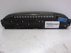 Foto de CUADRO INSTRUMENTOS CITROEN XSARA PICASSO 1.6 16V HDi (90 CV / 66 KW) referencia 9661734780 foto 5
