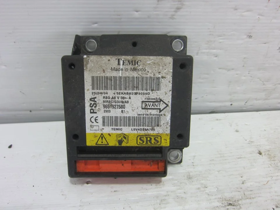 Foto de CENTRALITA AIRBAG CITROEN C3 1.4 (73 CV / 54 KW) referencia 654692
