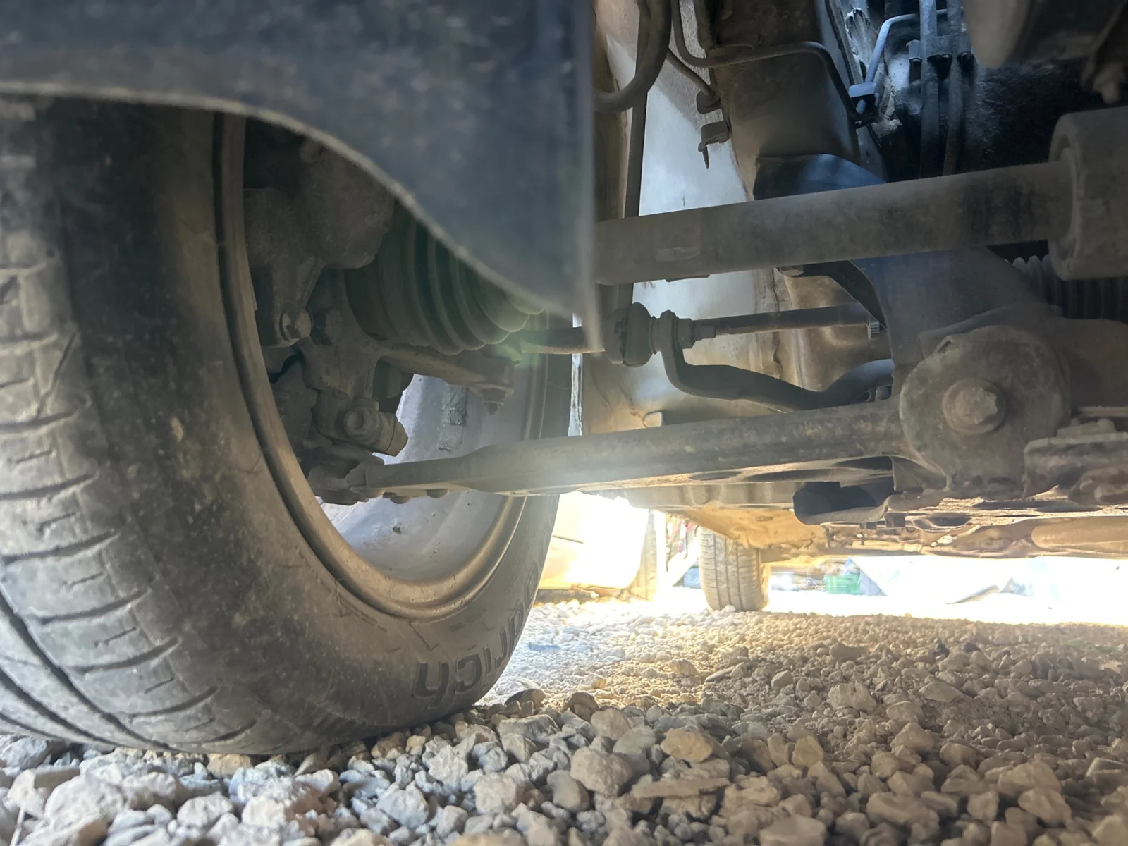 Foto de MANGUETA DELANTERA DERECHA OPEL CORSA D 1.3 16V CDTI (75 CV / 55 KW) referencia 95524780
