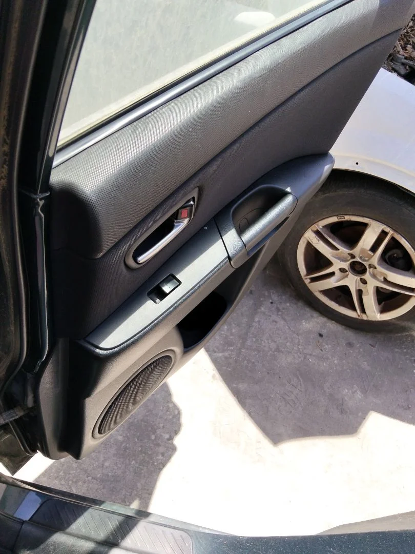 Foto de MANDO ELEVALUNAS TRASERO DERECHO MAZDA 3 BERLINA (BK) 1.6 16V CAT (105 CV / 77 KW)