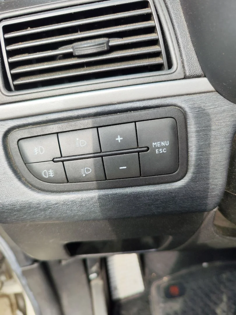 Foto de INTERRUPTOR FIAT GRANDE PUNTO (199) 1.4 (95 CV / 70 KW)