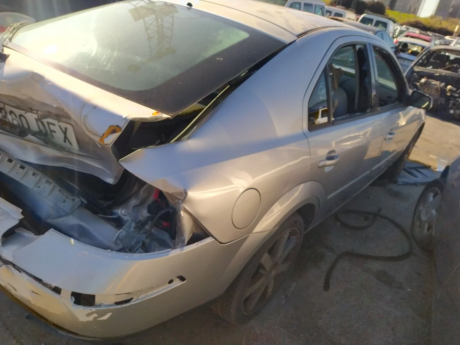 Foto de PUERTA TRASERA DERECHA FORD MONDEO BERLINA (GE) 2.0 TDCi CAT (131 CV / 96 KW) referencia 1446441
