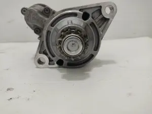 Foto de MOTOR ARRANQUE AUDI RS 3 SPORTBACK (8VA) 2.5 20V TFSI (367 CV / 270 KW) referencia 02E911024B foto 2