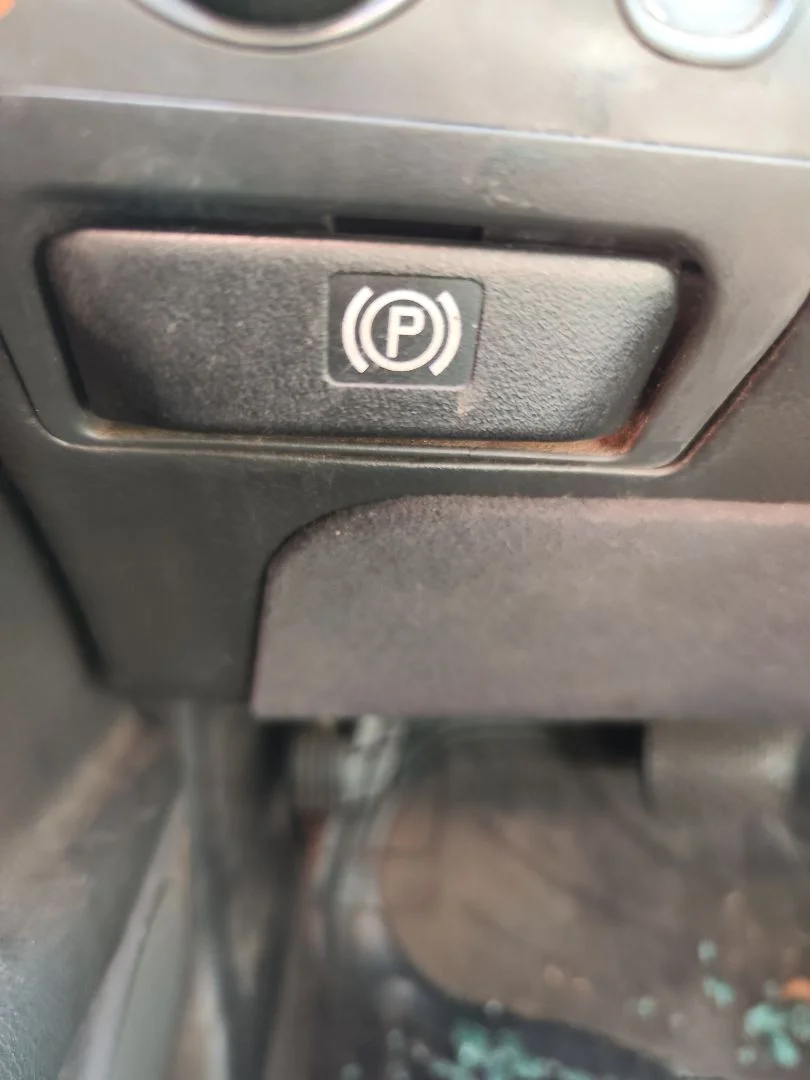 Foto de PALANCA FRENO MERCEDES-BENZ CLASE E (BM 210) BERLINA 2.2 CDI CAT (143 CV / 105 KW)