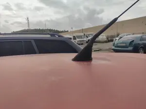 Foto de BASE DE ANTENA SEAT IBIZA (6L1) 1.9 TDI (101 CV / 74 KW)