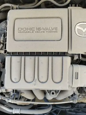 Foto de CAJA FILTRO AIRE MAZDA 3 BERLINA (BK) 1.6 16V CAT (105 CV / 77 KW)