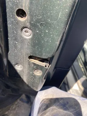 Foto de CERRADURA PUERTA DELANTERA IZQUIERDA PEUGEOT 307 CC CABRIO-COUPÉ (S2)