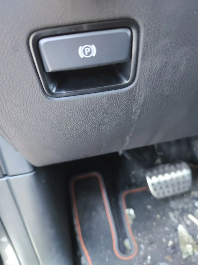 Foto de FRENO DE MANO ELECTRICO MERCEDES-BENZ CLASE GLE (BM 292) COUPE 3.0 CAT (390 CV / 287 KW) referencia A2469050451