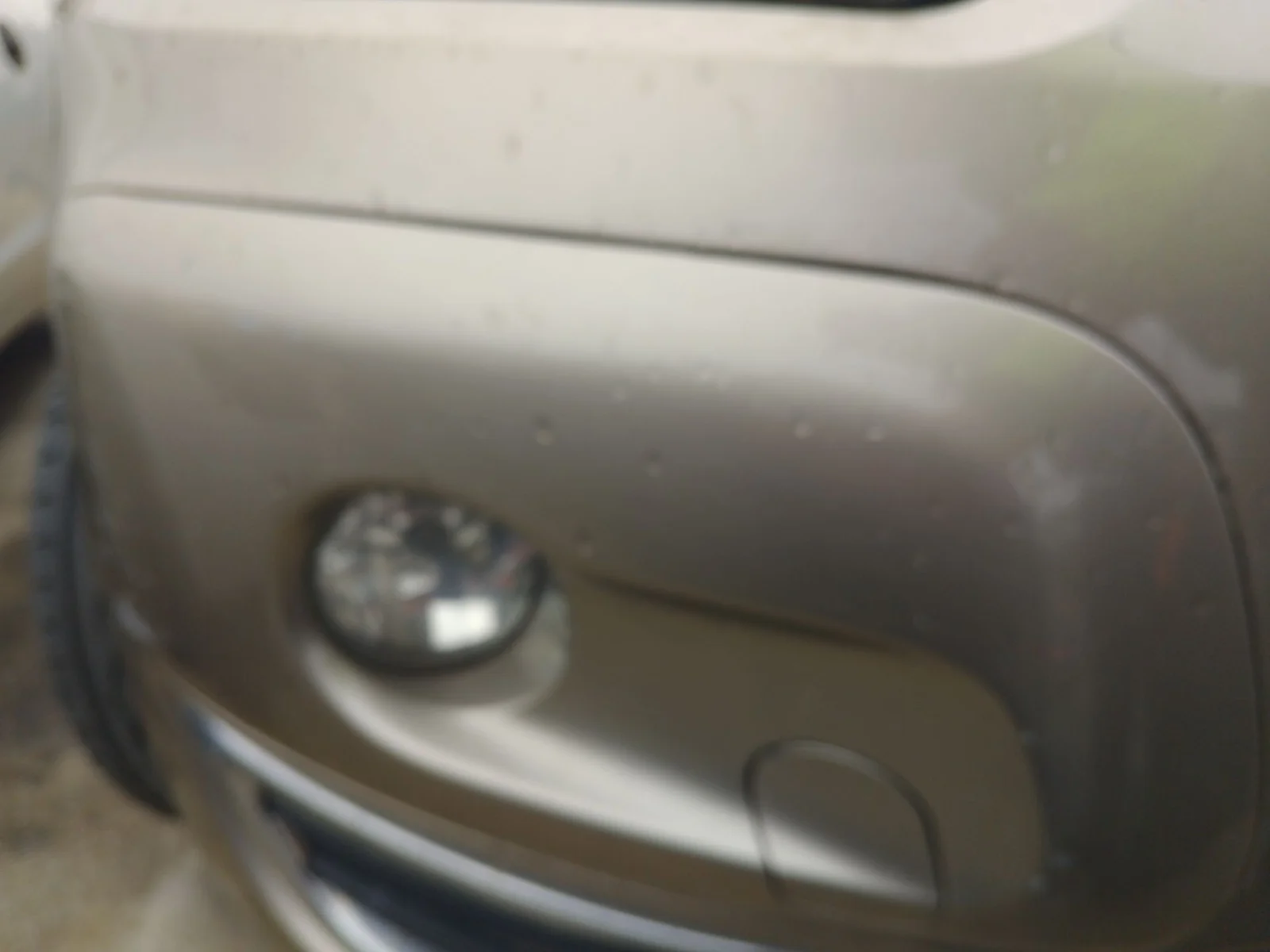 Foto de FARO ANTINIEBLA DERECHO CITROEN C3 PICASSO 1.6 16V (120 CV / 88 KW)