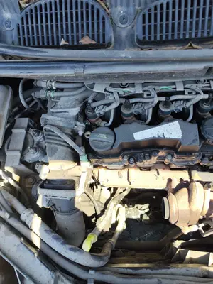 Foto de MOTOR COMPLETO FORD FOCUS C-MAX (CAP)(2003) 1.6 TDCi CAT (90 CV / 66 KW) referencia HHDA