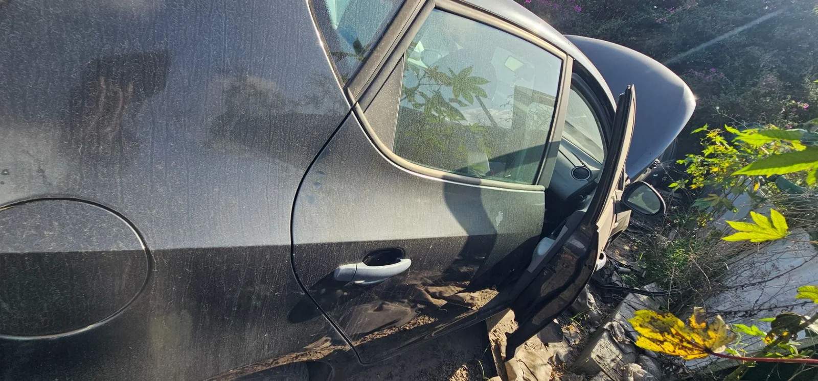 Foto de PUERTA TRASERA DERECHA SEAT IBIZA BERLINA (6J5) 1.4 TDI (80 CV / 59 KW)