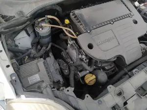 Foto de TUBOS AIRE ACONDICIONADO FIAT GRANDE PUNTO (199) 1.3 16V JTD CAT (75 CV / 55 KW)